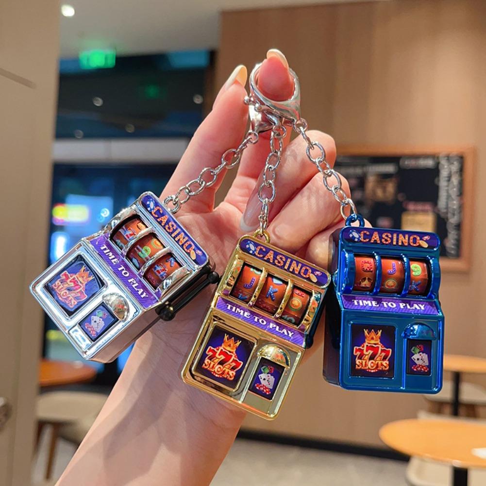 Fashion Slot Machine Keychain  - Fruit Slot Machine recension och pris