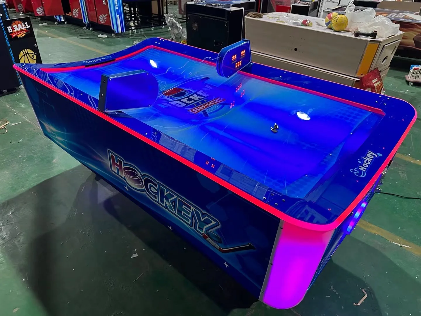 Coin Operated Amusement Arcade - Air Hockey Table recension och pris